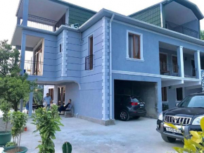  15 Kviparosi Guest House  Махинджаури